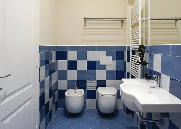 Casa Isolani Luxury Piazza Maggiore 1 بيت ضيافة 4*