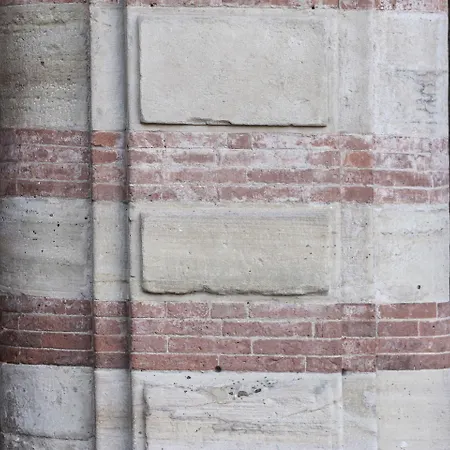 Casa Isolani Luxury Piazza Maggiore 1 Penzion 4*