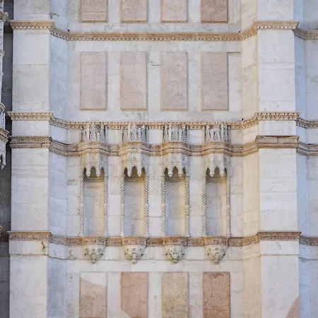 Casa Isolani Luxury Piazza Maggiore 1 Vendégház Bologna