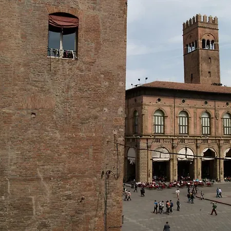 Casa Isolani Luxury Piazza Maggiore 1 Guest house