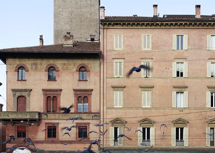 Pensión Casa Isolani Piazza Maggiore 1 4*