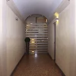 Casa Isolani Piazza Maggiore 1