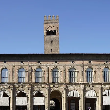 Casa Isolani Piazza Maggiore 1 بولونيا