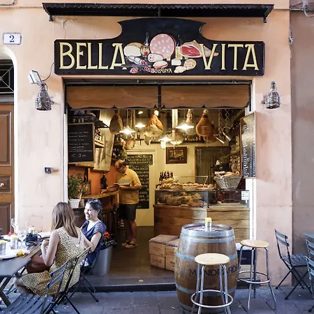 Casa Isolani Piazza Maggiore 1 بولونيا