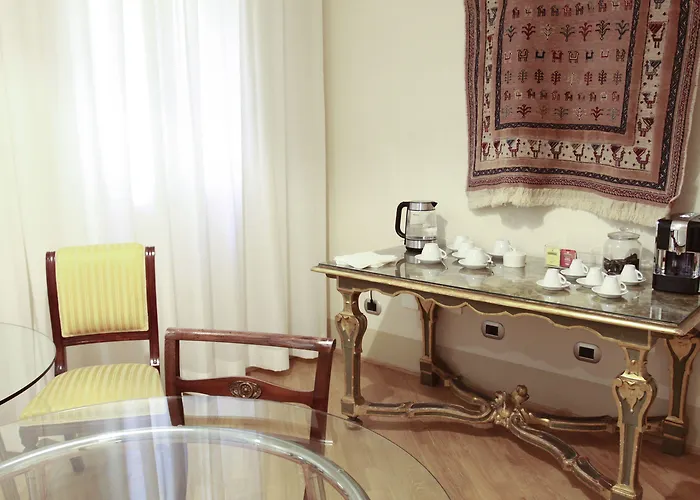 Casa Isolani Piazza Maggiore 1 Gasthof 4*